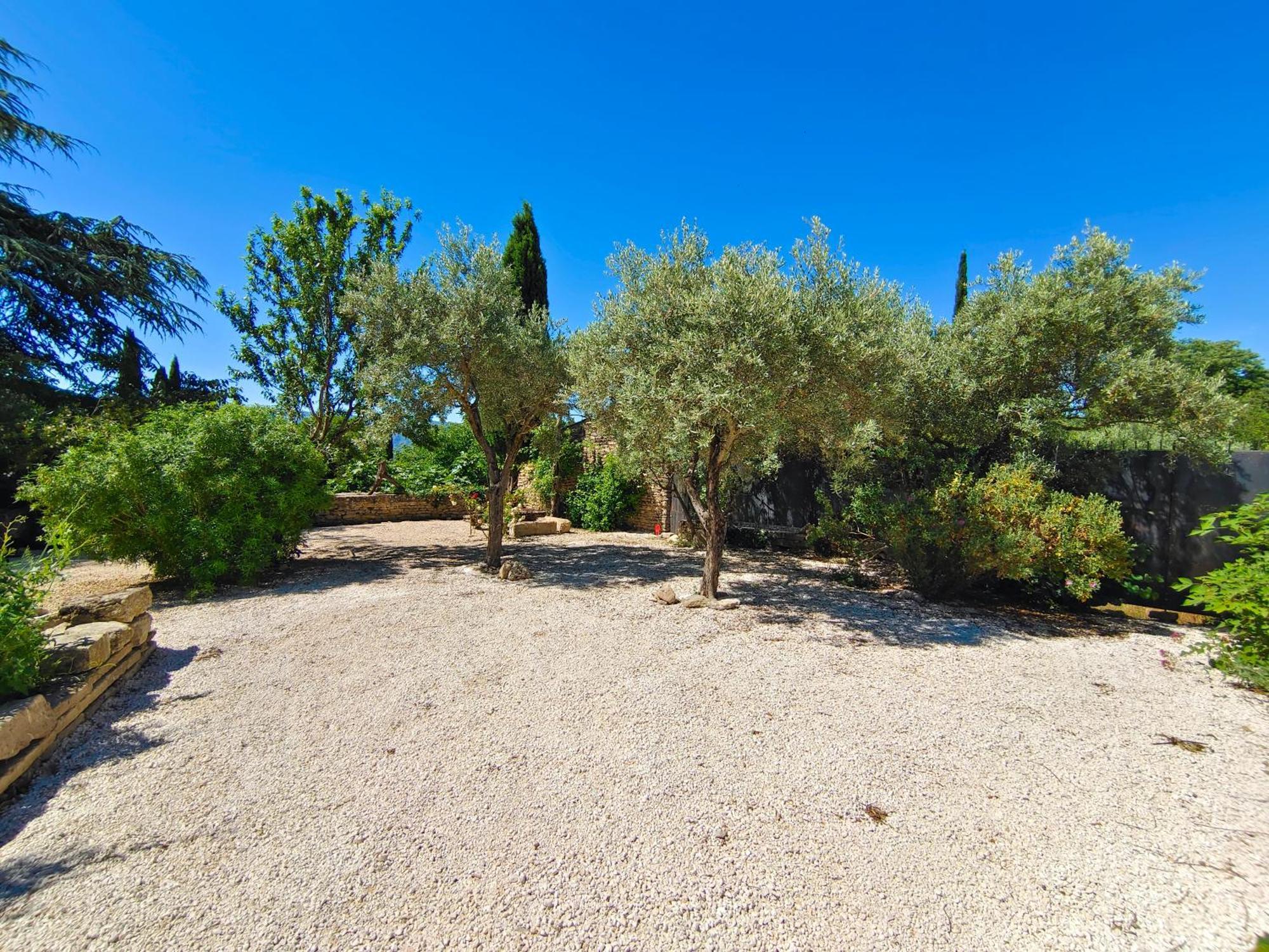 Bed and breakfast Rue Du Chateau A Cabrieres D'Avignon Extérieur photo