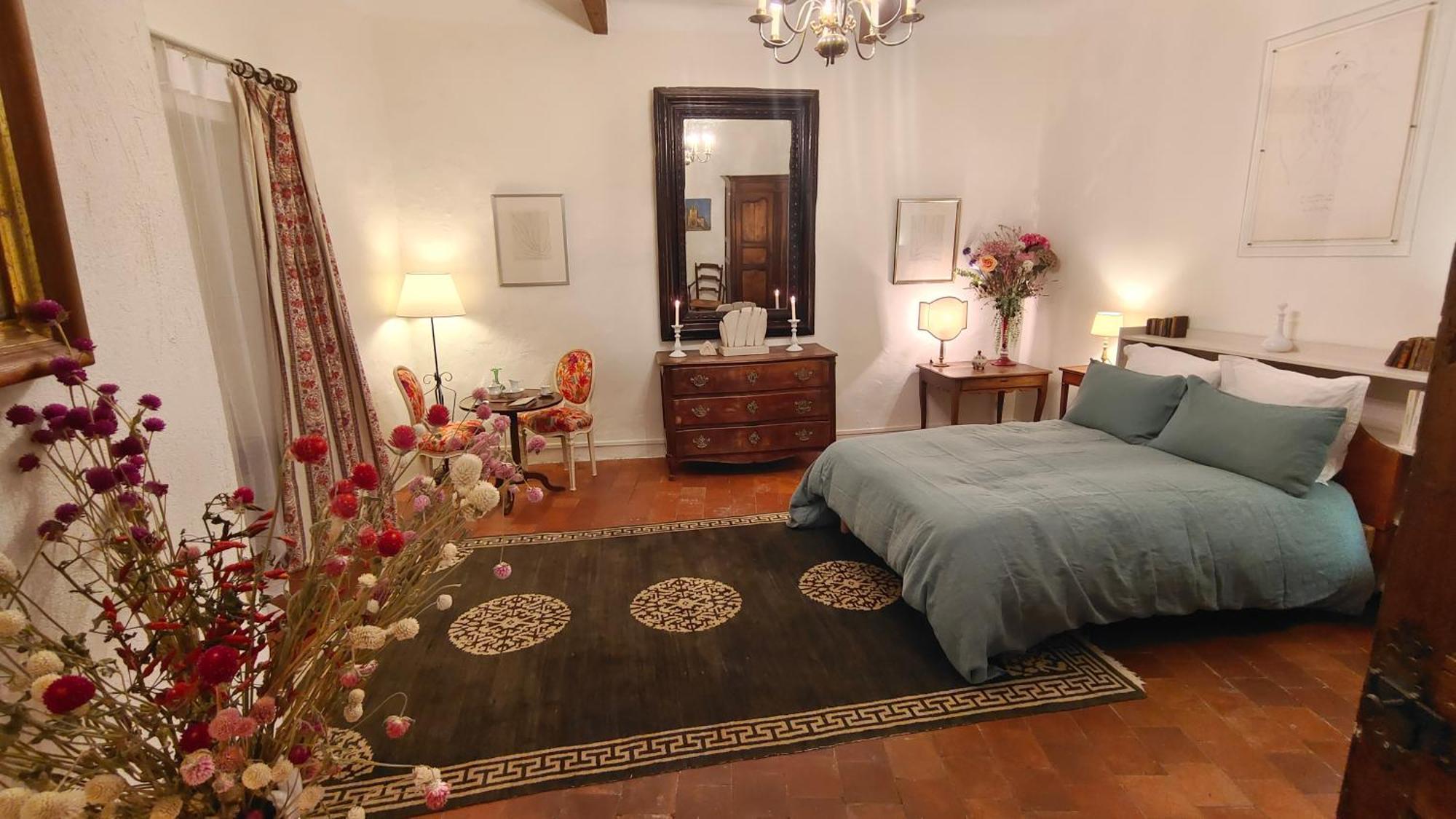Bed and breakfast Rue Du Chateau A Cabrieres D'Avignon Extérieur photo