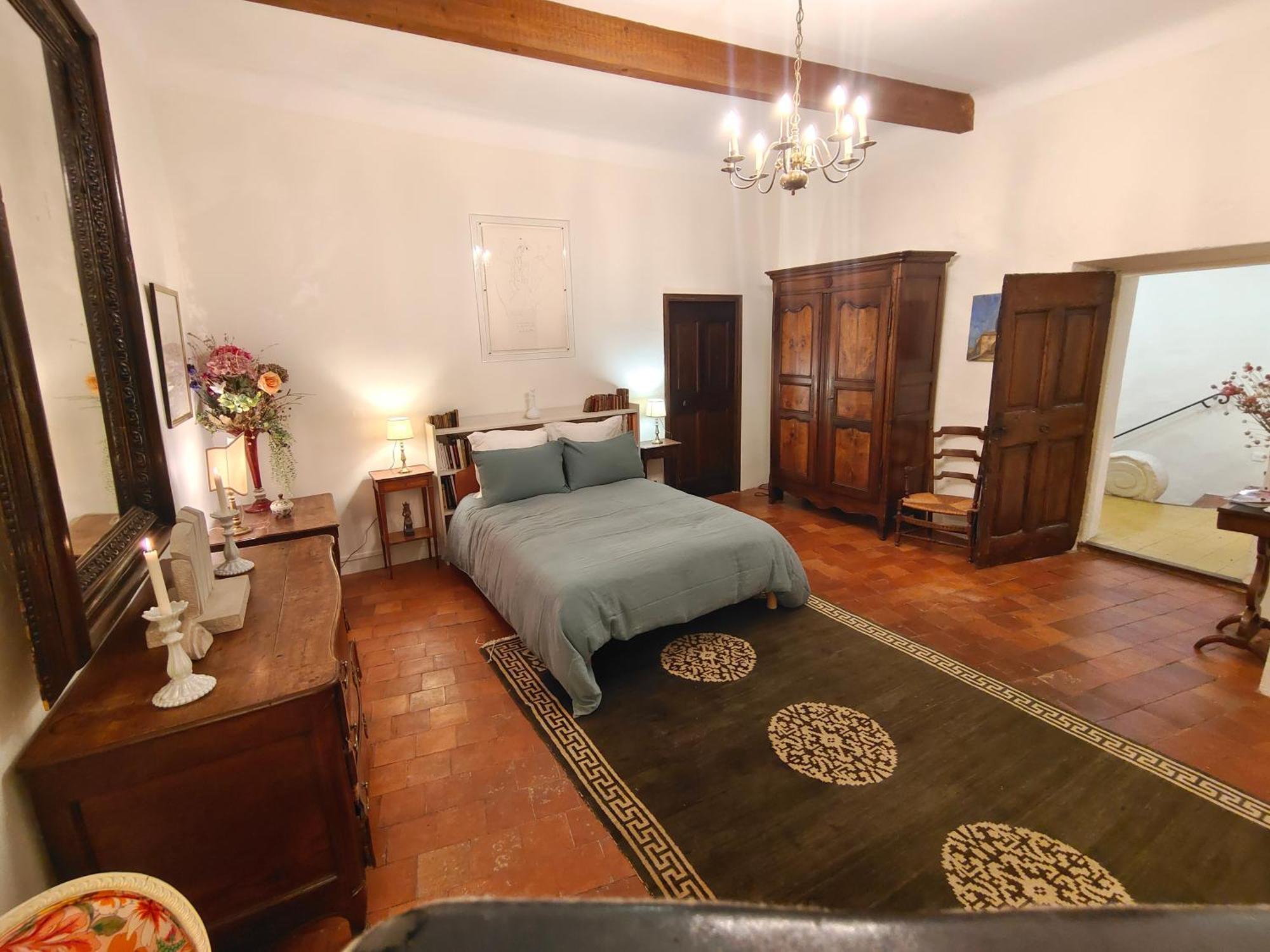 Bed and breakfast Rue Du Chateau A Cabrieres D'Avignon Extérieur photo