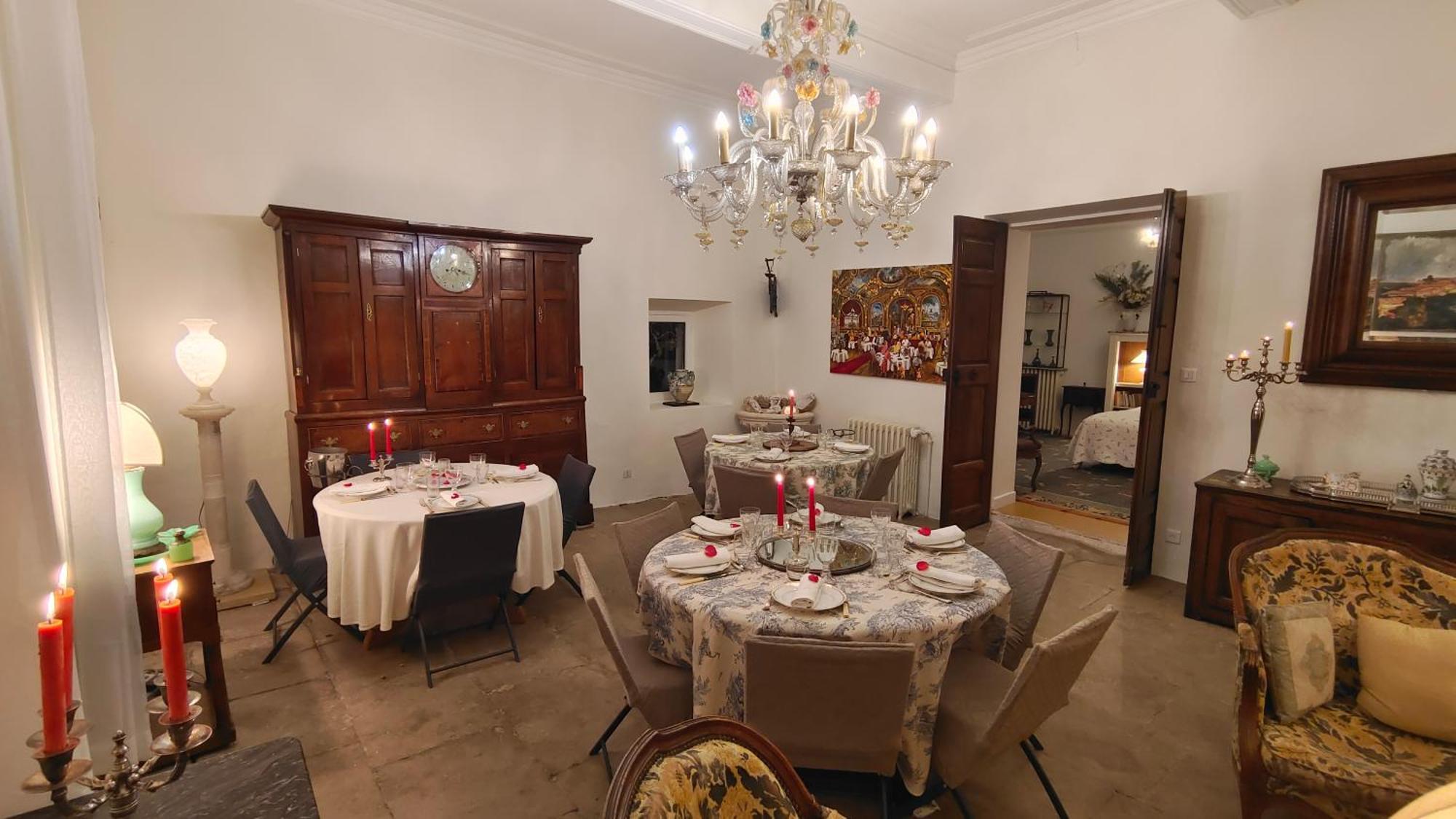 Bed and breakfast Rue Du Chateau A Cabrieres D'Avignon Extérieur photo